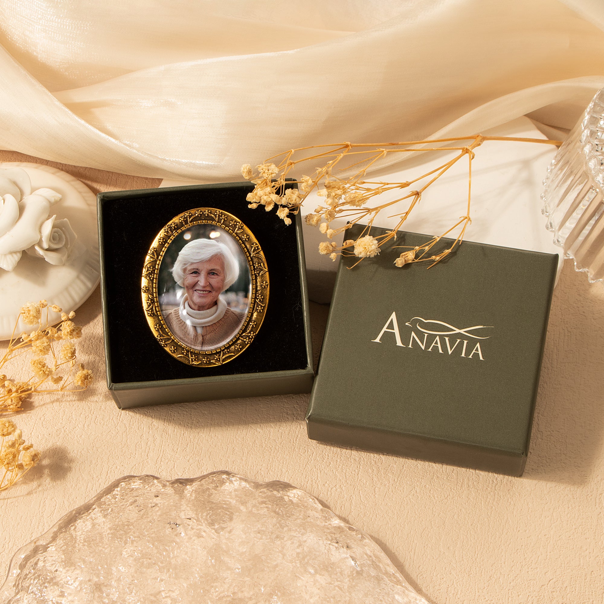 Vintage Oval Floral Memorial Graduation Photo Brooch