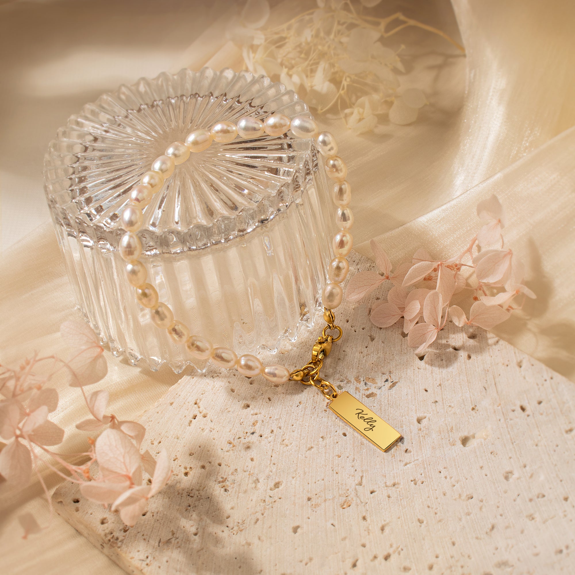 Personalized Square Charm Pearl Bracelet