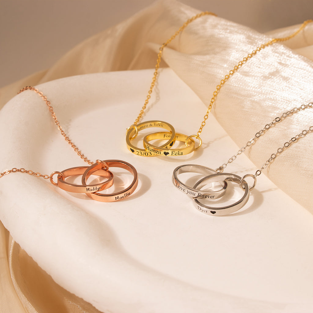 Interlocking Rings Necklace