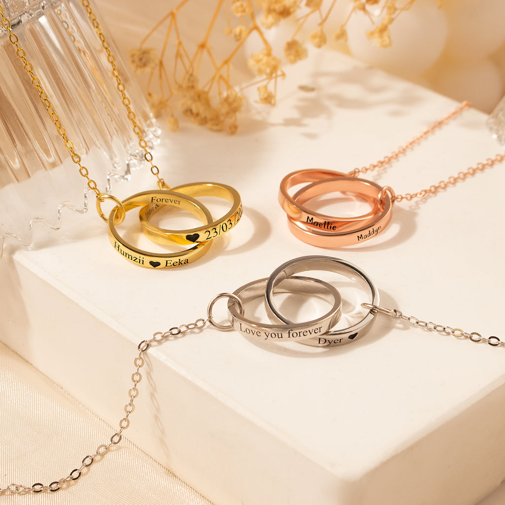 Interlocking Rings Necklace