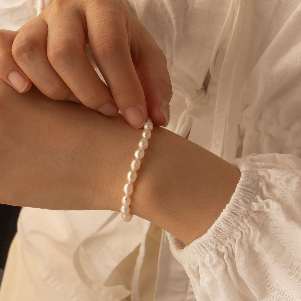 Personalized Square Charm Pearl Bracelet