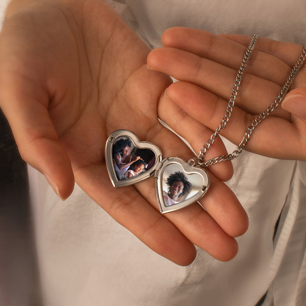 Plant Pattern Heart Photo Locket