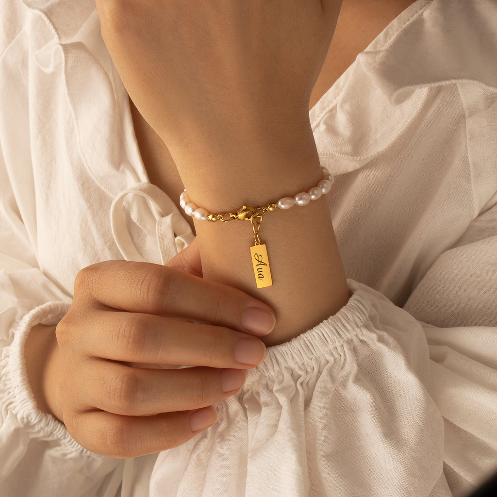 Personalized Square Charm Pearl Bracelet
