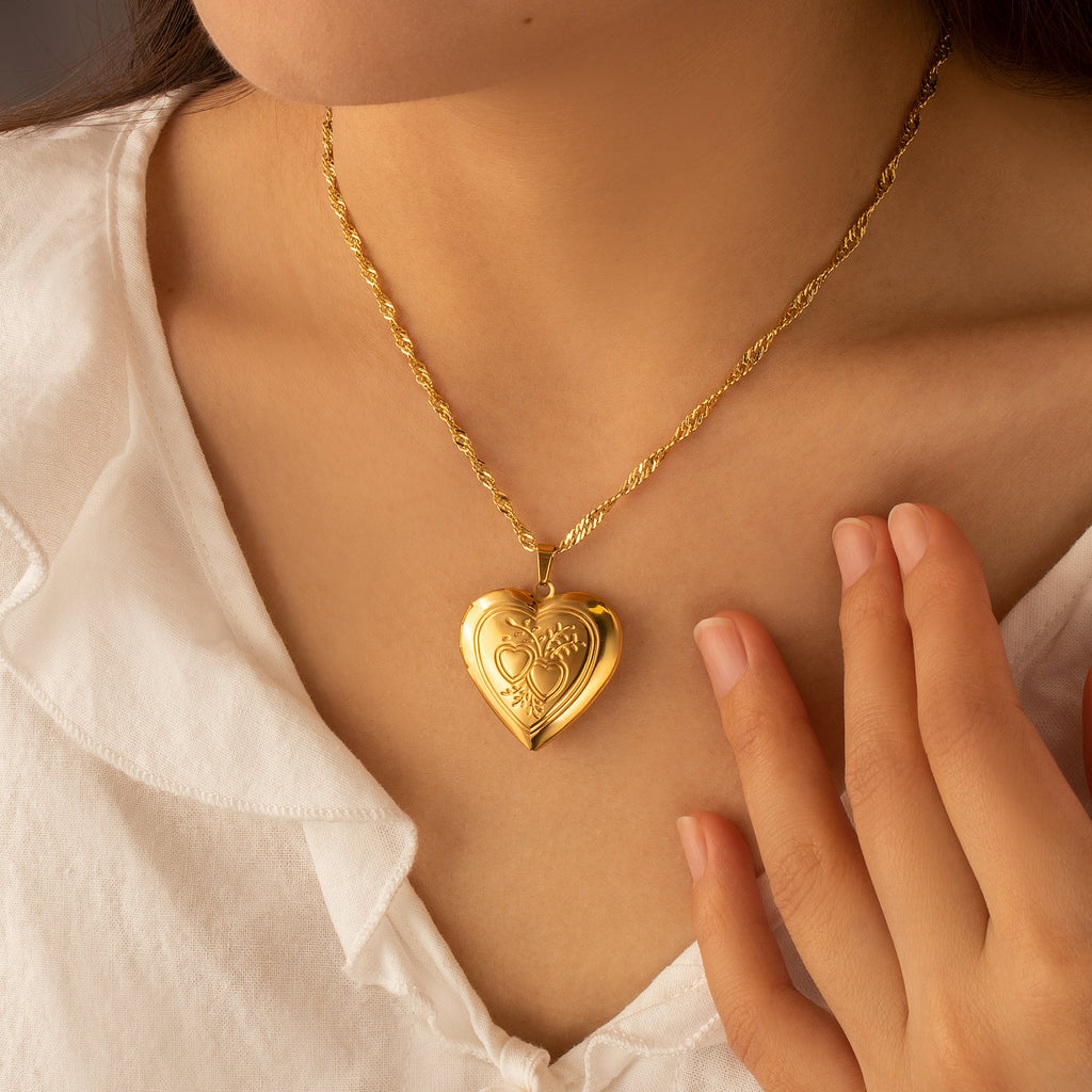 Double Hearts Photo Locket