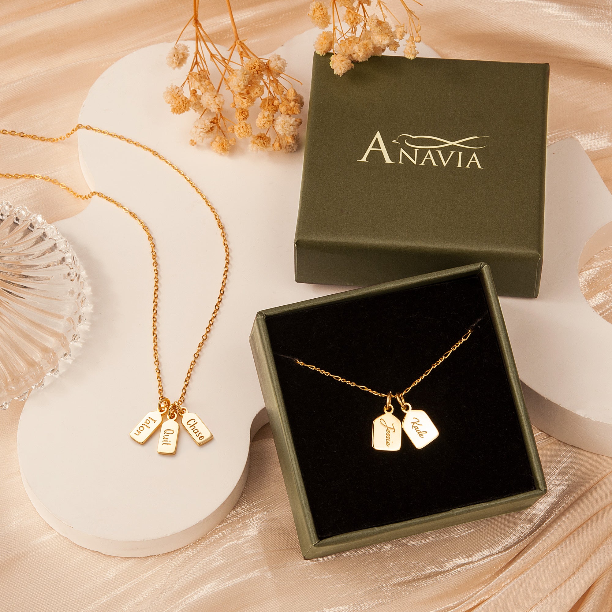 Name Mini Tag Brass Bar Necklace