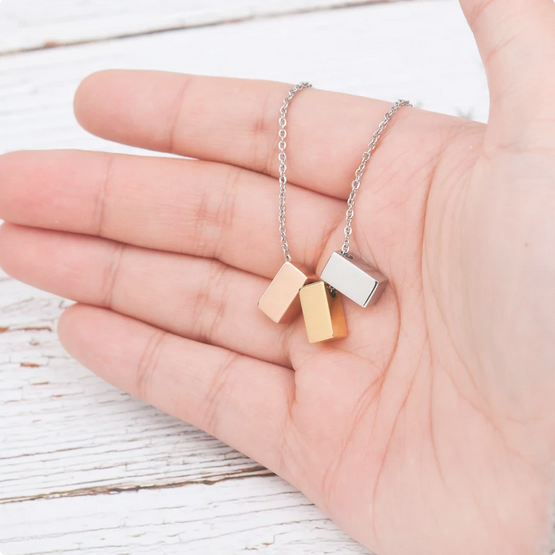 Three Generations Multi Cube Necklace Gift Set