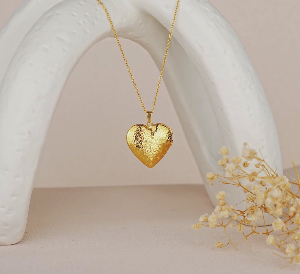 Wave Photo Heart Locket