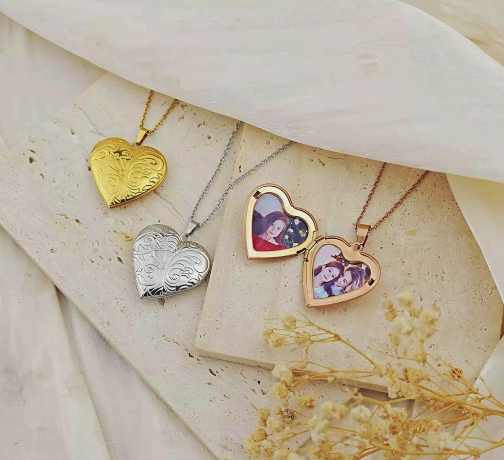 Flourish Heart Pet Photo Locket Necklace