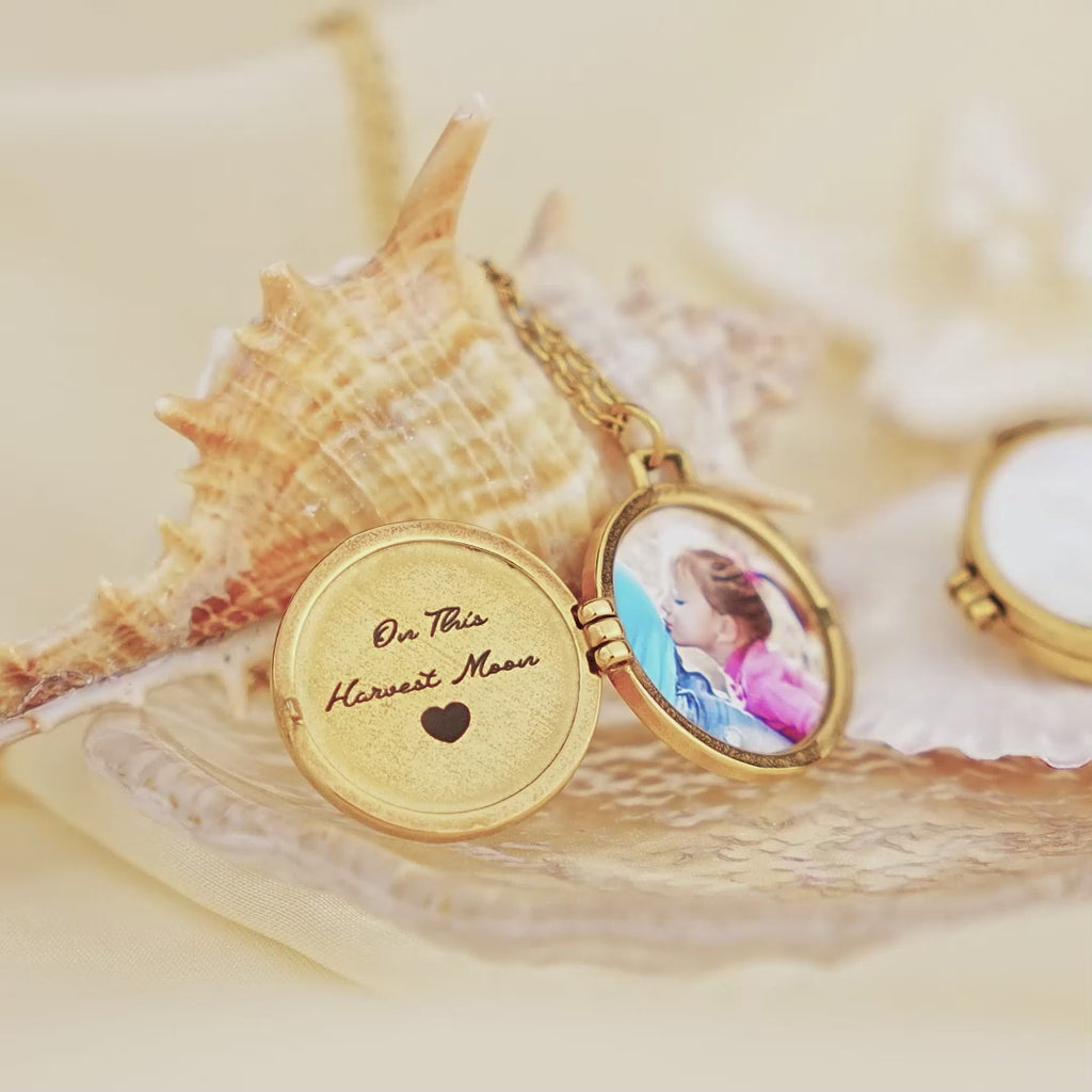 Pearl Photo Locket Necklace