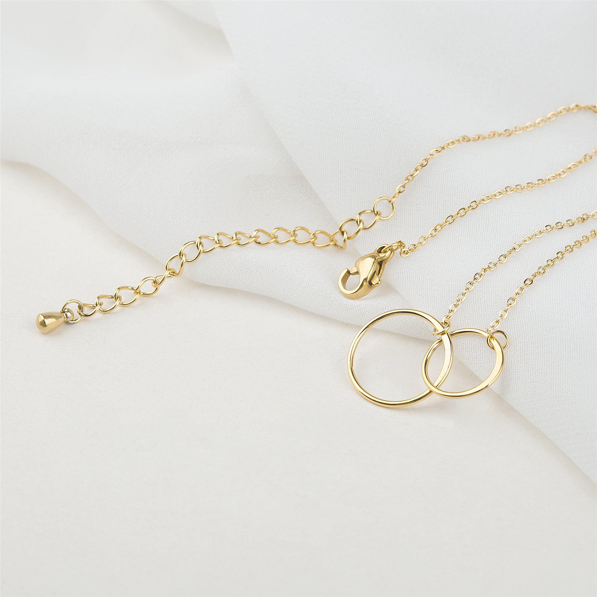 Merry Christmas Card and Infinity Rings Necklace Gift Set