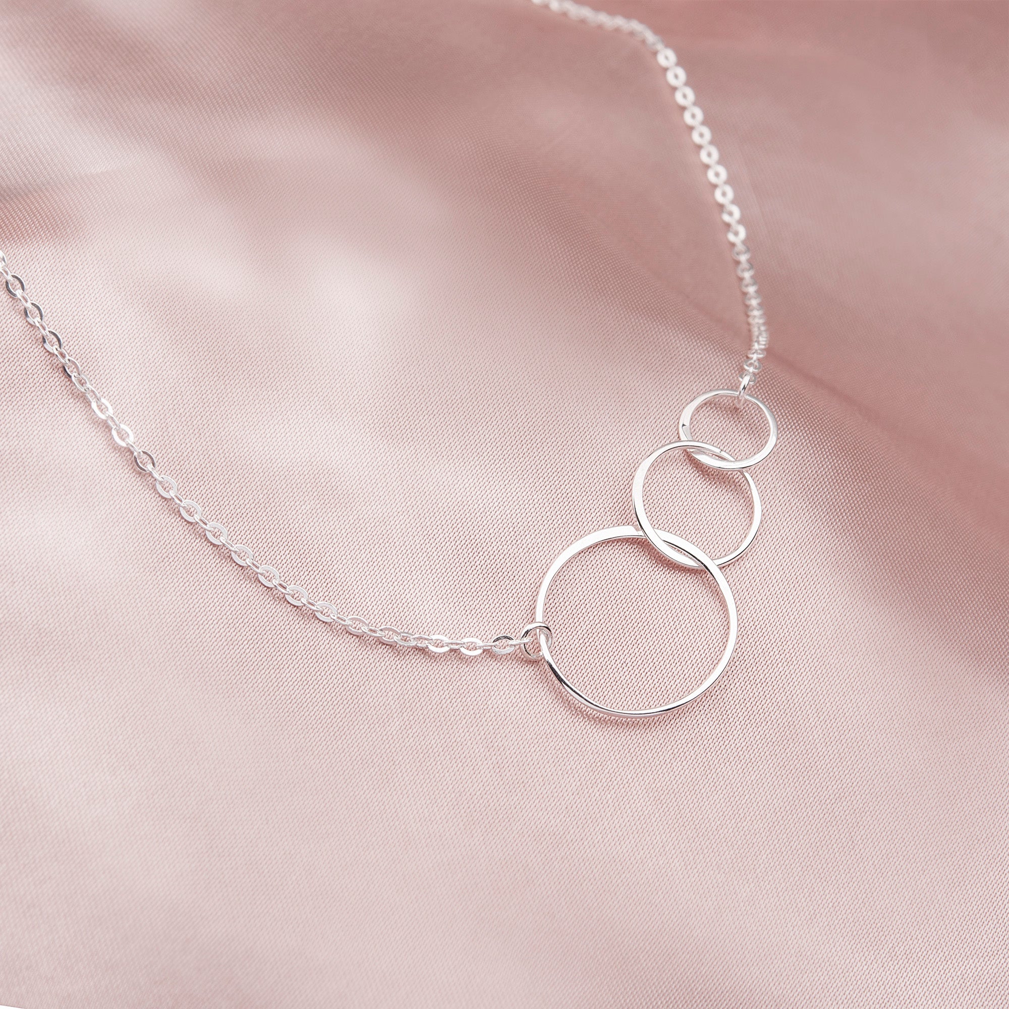 Anavia Birthday Gift for Girlfriend, Double Circle Necklace