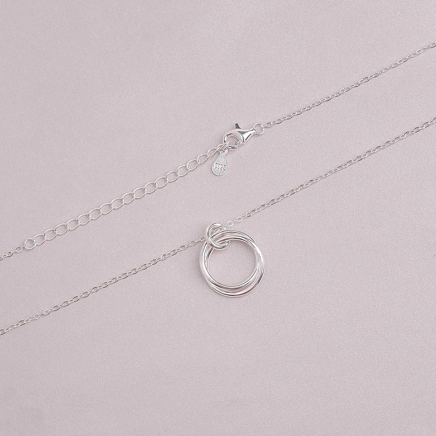 "To the Best Sister Ever" Card and Circles Necklace