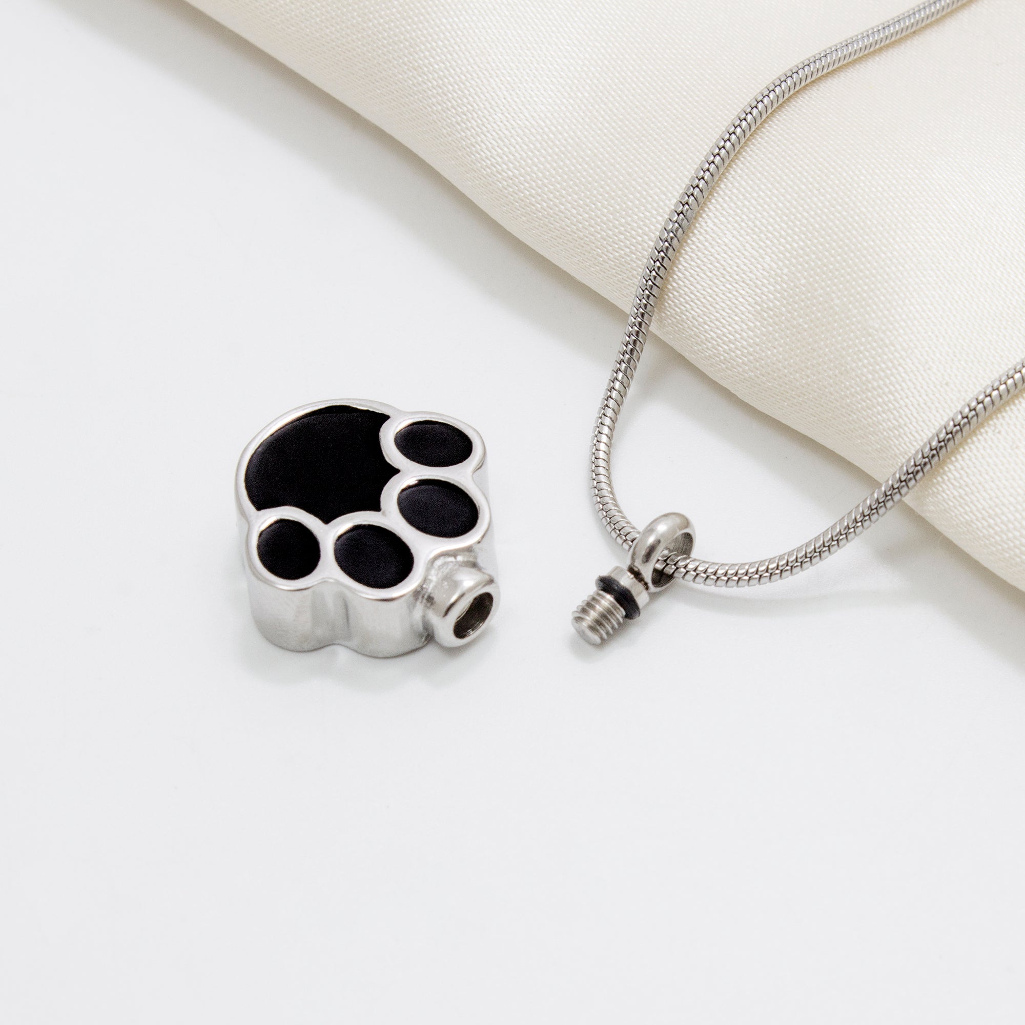 "The best memory of your Loyal Friend" Silver Dog Paw Ashes Holder Pet Memorial Necklace