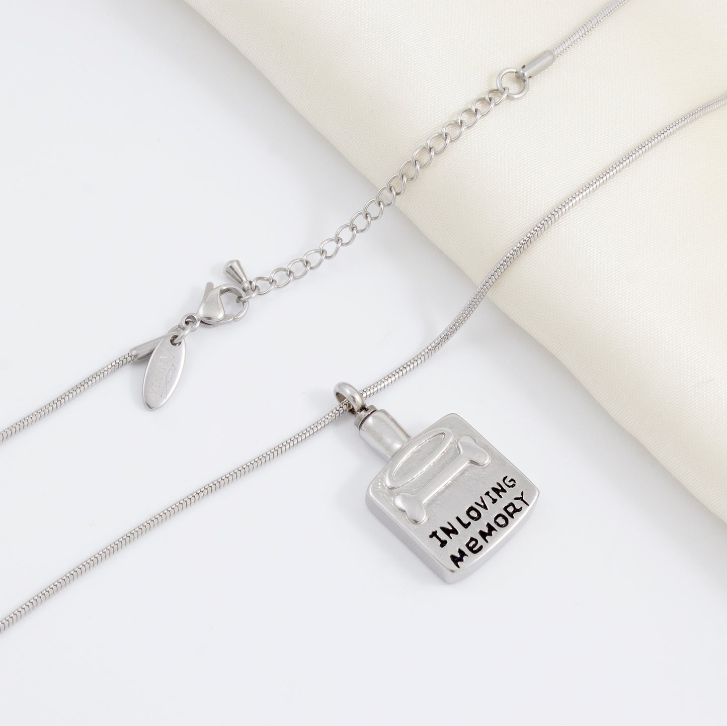 The Best Memory of Your Loyal Friend Pet Memorial Ashes Holder Necklace