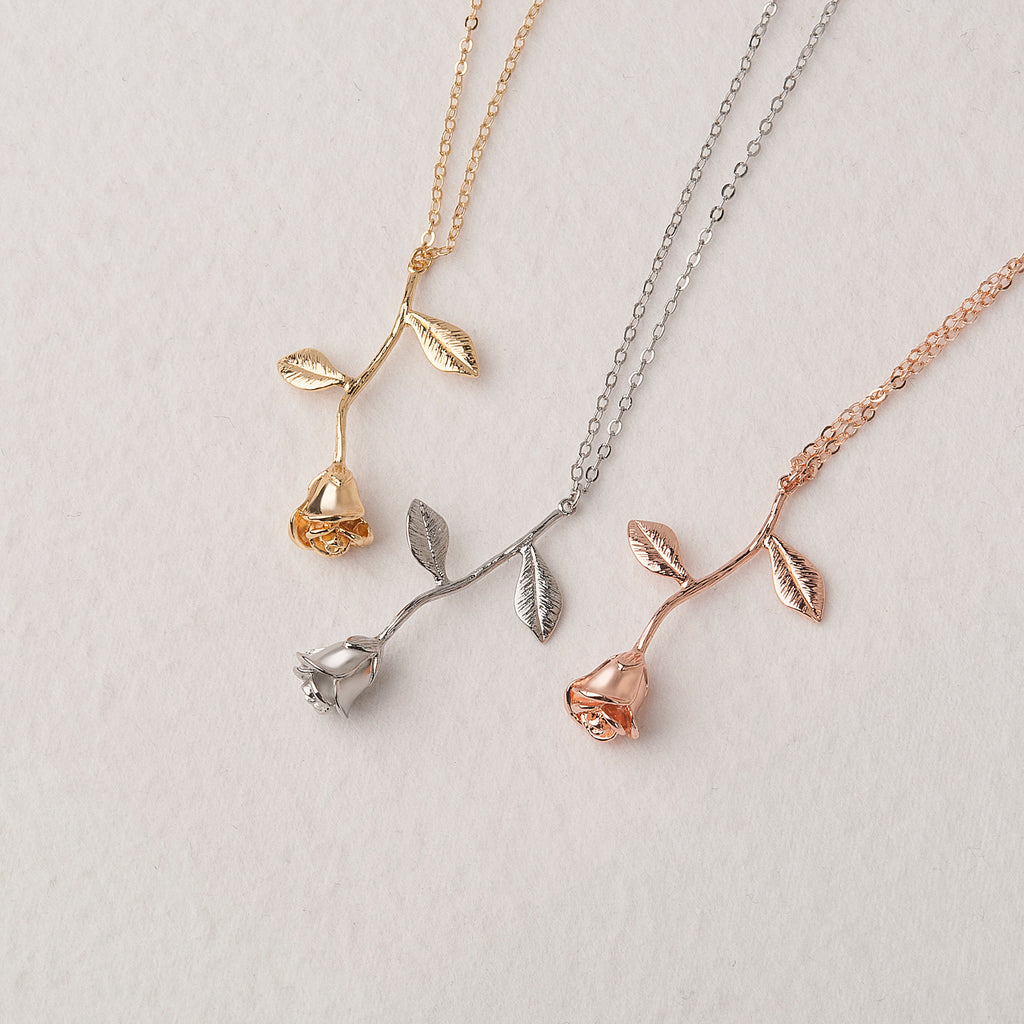 "To my beautiful Mom" Rose Necklace