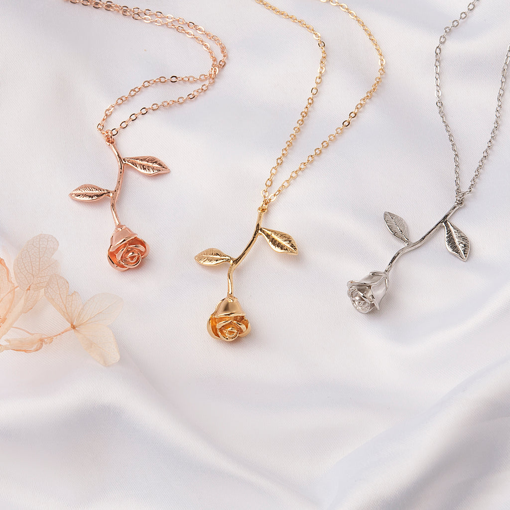 "To my beautiful Mom" Rose Necklace